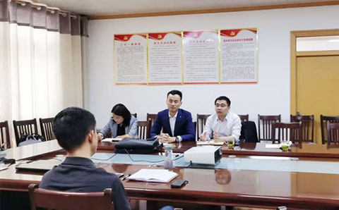 城望集團(tuán)總裁王廣慶先生受邀到訪臨邑，就開發(fā)區(qū)體制改革、招商引資等進(jìn)行交流